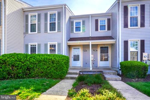 111c-6389 Fenestra Ct, BURKE, VA, 22015-3544 | Card Image