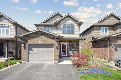 8465 Kelsey Cres, Niagara Falls, ON, L2H0E6 | Card Image