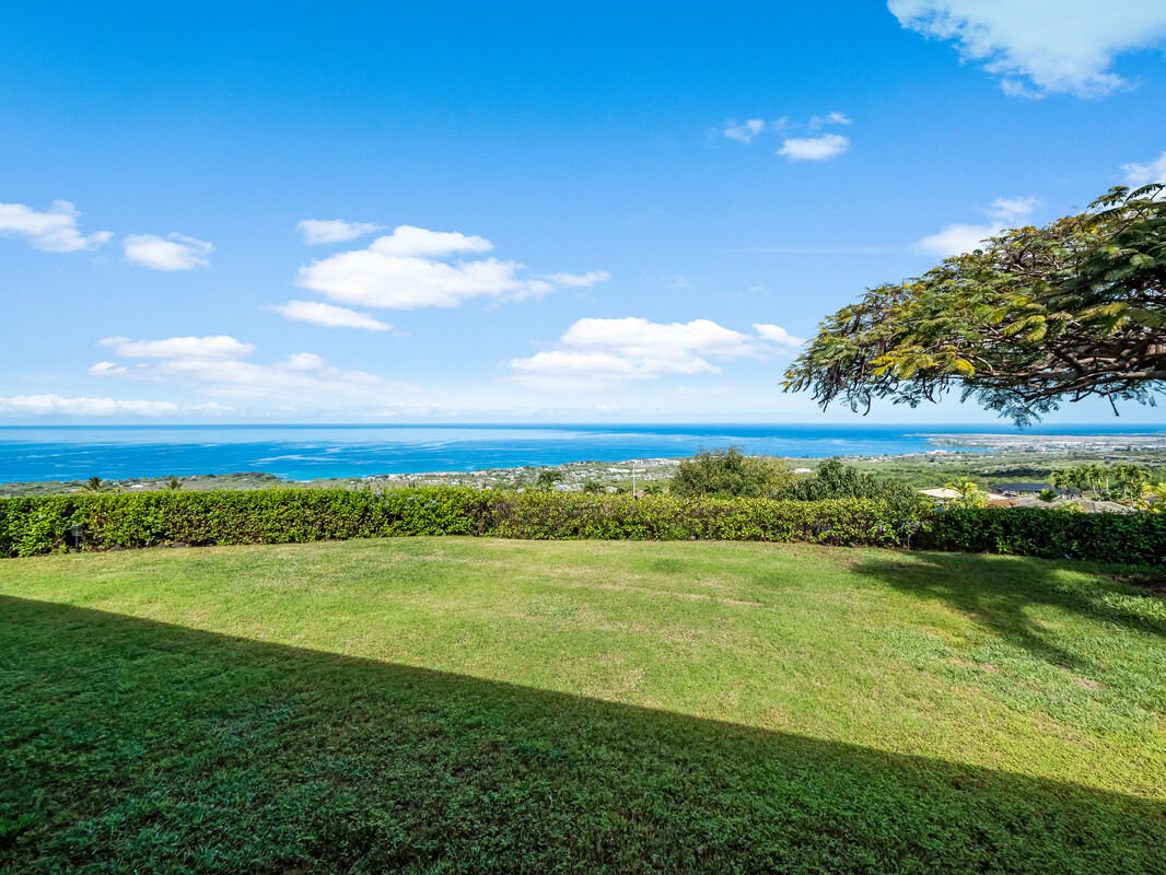 Pueo Pl, Kailua Kona, HI 96740