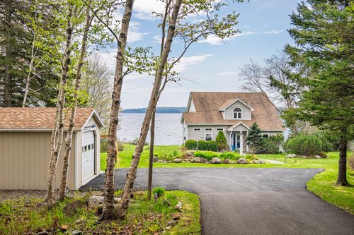 1 Mussel Ridge Ln, Owls Head, ME, 04854-3333 | Card Image