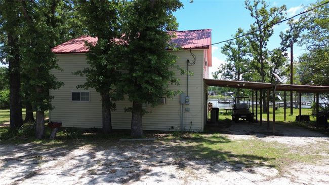 Driveway View | Image 5