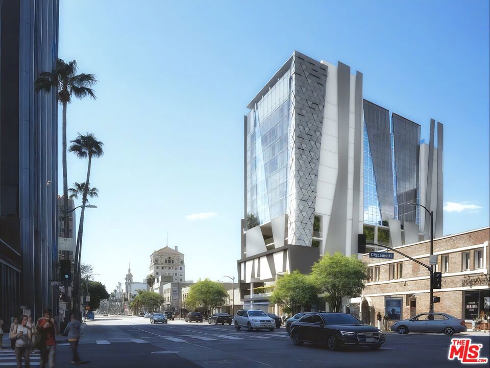 Commercial Sale in Los Angeles 2