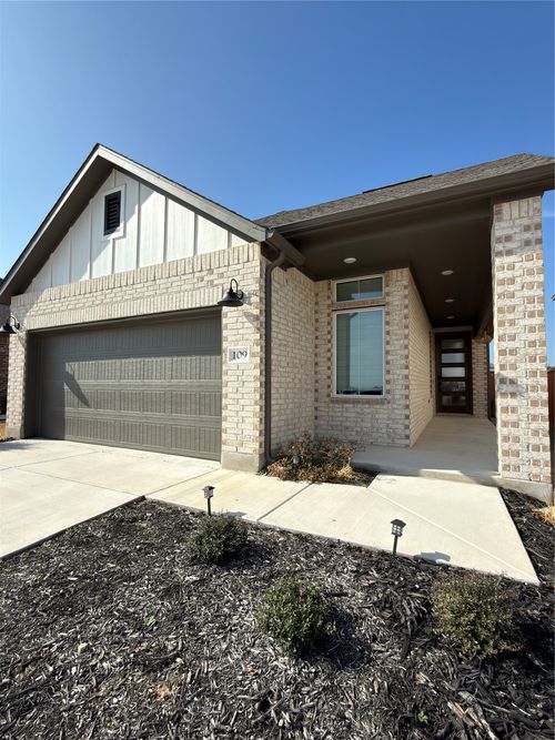 109 High Valley Drive, Liberty Hill, TX, 78642 | Card Image
