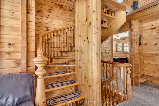 3515 County Rd 121, House other with 5 bedrooms, 3 bathrooms and 8 parking in Kinmount ON | Image 9