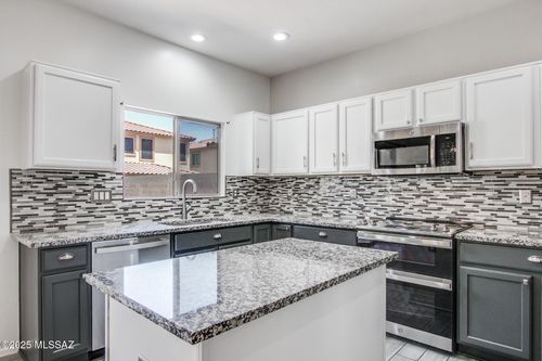 432 W Calle Sombra Linda, Sahuarita, AZ, 85629-8489 | Card Image