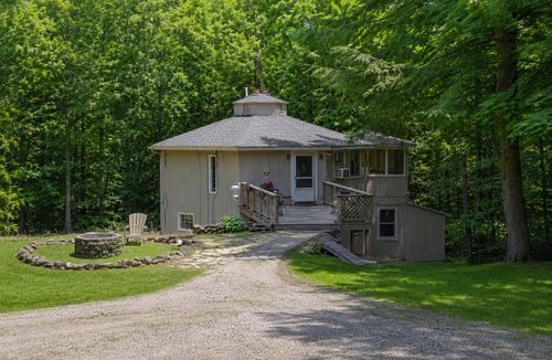 204 Walker Hill Rd, Weare, NH, 03281-4230 | Card Image