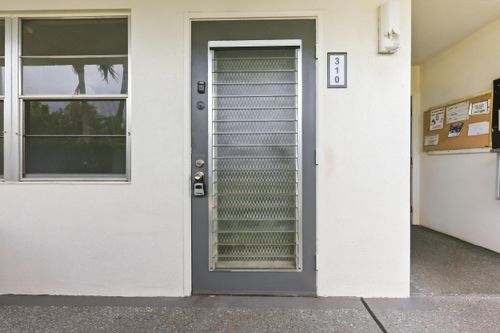 310-310 Oakridge R, Deerfield Beach, FL, 33442-1943 | Card Image
