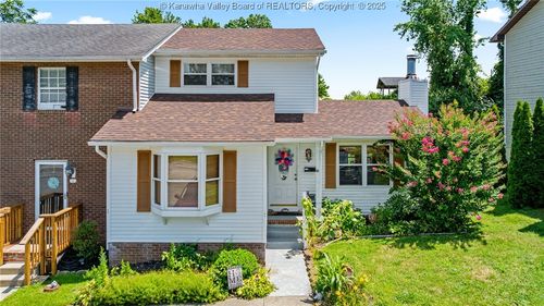 20 Carriage Way, Hurricane, WV, 25526-1339 | Card Image