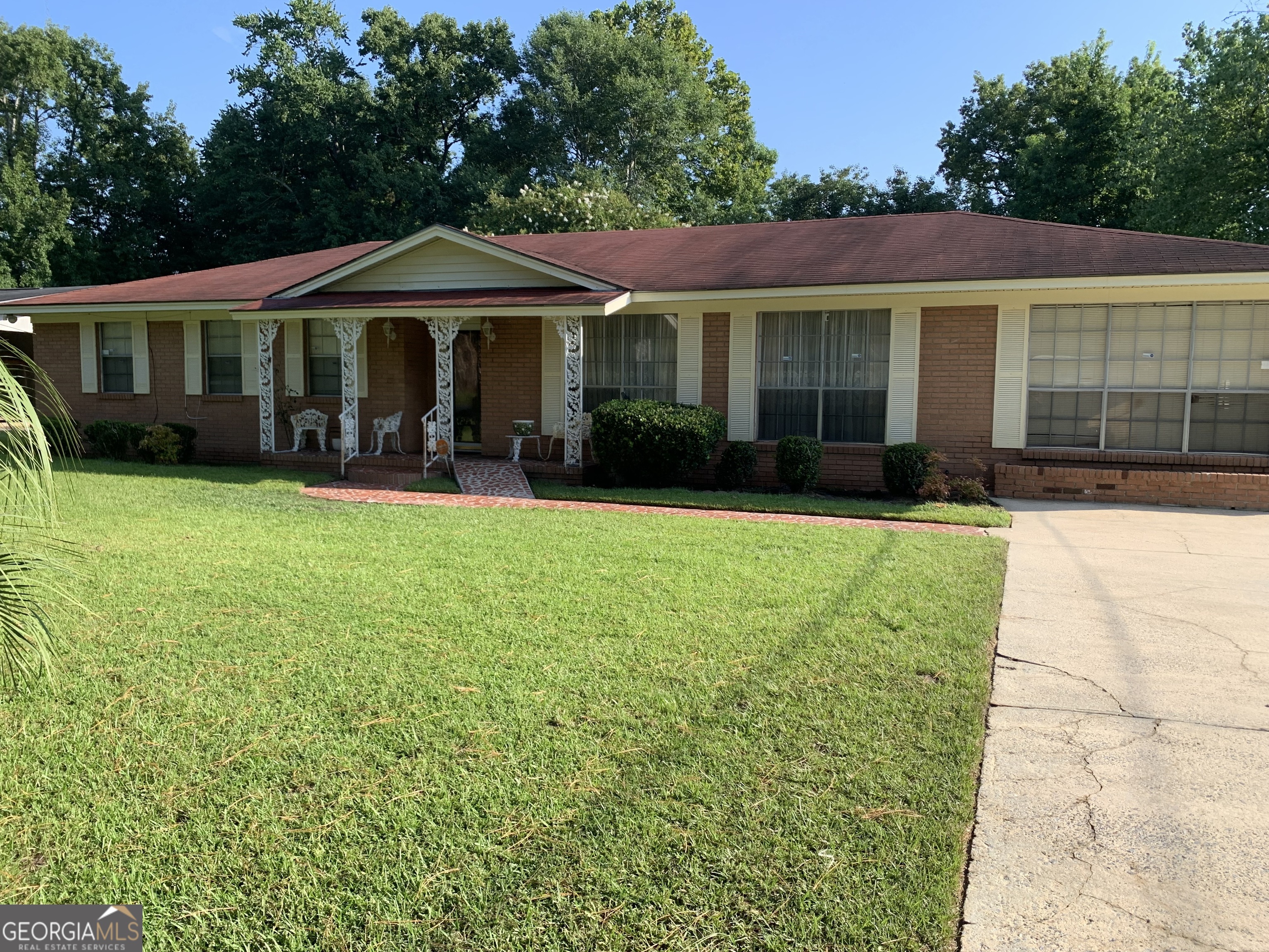 Vassar St, Savannah, GA 31405
