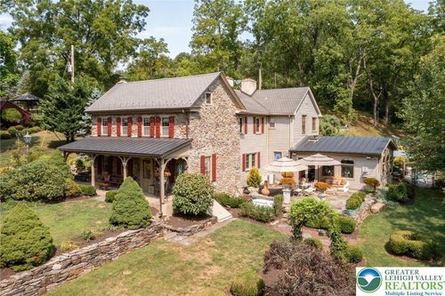 3791 Hunter Rd, Kintnersville, PA, 18930-9571 | Card Image