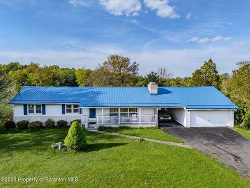 505 Yedinak Ln, Madison Twp, PA, 18444-7041 | Card Image