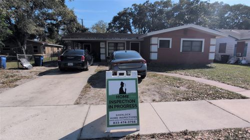 1106 S 7th St, FORT PIERCE, FL, 34950-9319 | Card Image