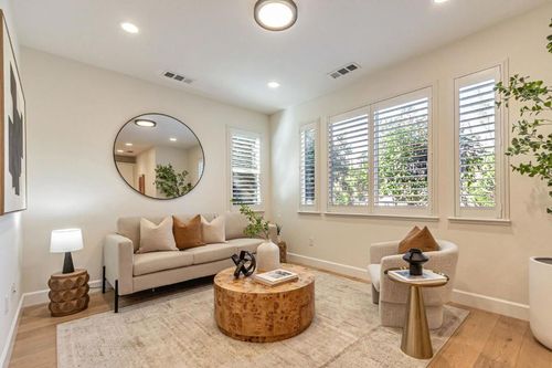 399 Charles Morris Ter, Sunnyvale, CA, 94085 | Card Image