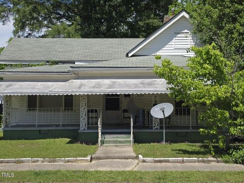 824 Beal St, Rocky Mount, NC, 27804-5203 | Card Image