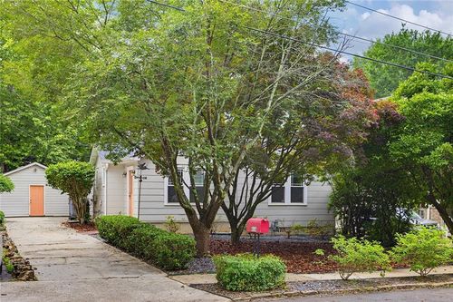 416 Leonardo Ave Ne, Atlanta, GA, 30307-1754 | Card Image