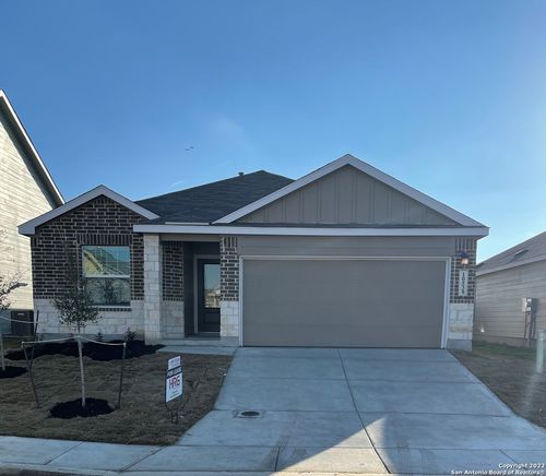 10538 Borlaug St, Converse, TX, 78109-3251 | Card Image