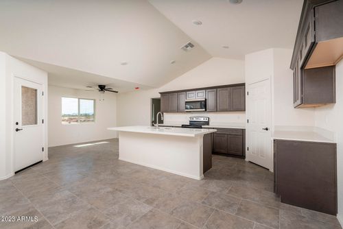 1424 S 334th Avenue, Tonopah, AZ, 85354 | Card Image