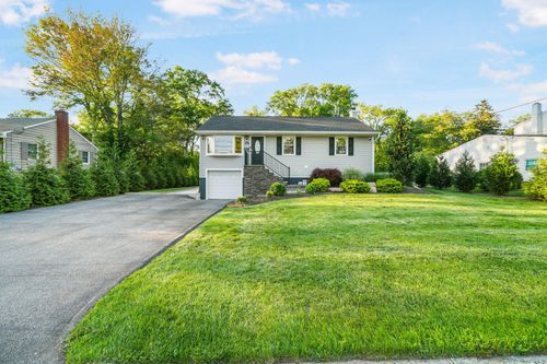 368 Convent Rd, Blauvelt, NY, 10913-1605 | Card Image