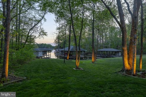 6808 John Taylor Ln, Orange, VA, 22960-9155 | Card Image