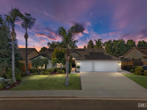 11318 Valletta Ave, Bakersfield, CA, 93312-6443 | Card Image