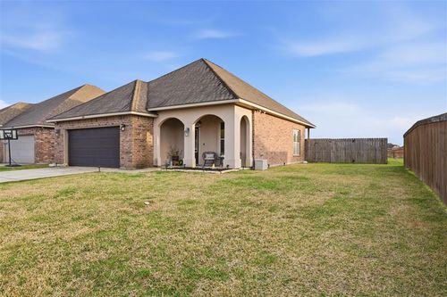 1887 Poeyfarre Dr, Lake Charles, LA, 70611-4698 | Card Image