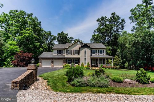61 Sedgwick Dr, EAST BERLIN, PA, 17316-9351 | Card Image