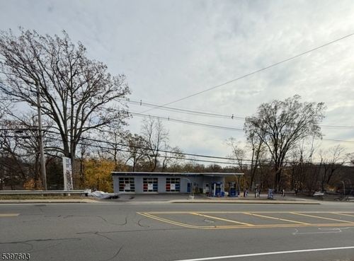 53 Lakeside Blvd, Hopatcong, NJ, 07843-1338 | Card Image