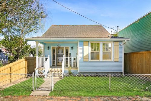 820 Eliza St, New Orleans, LA, 70114-1127 | Card Image