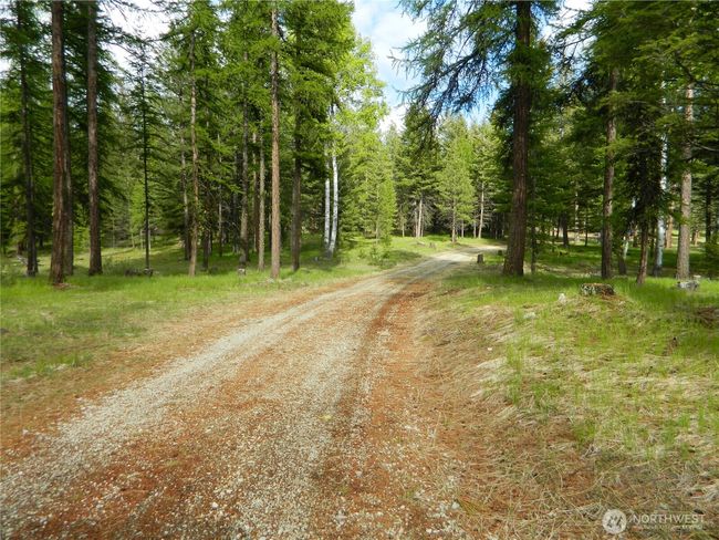 302 Summer Rd, House other with 1 bedrooms, 1 bathrooms and null parking in Tonasket WA | Image 12