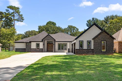 418 Garrett Dr, Magnolia, TX, 77354-1544 | Card Image