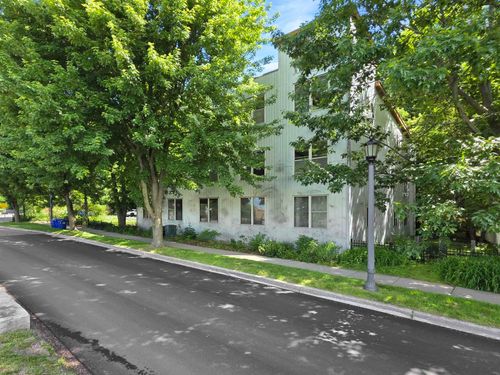 304-216 Lake St, Burlington, VT, 05401-6207 | Card Image