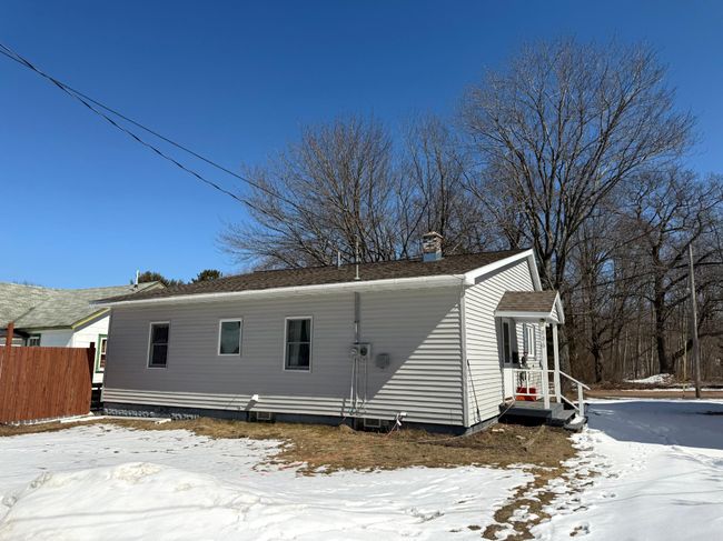 806 Rockland Rd, House other with 2 bedrooms, 1 bathrooms and 2 parking in Ontonagon MI | Image 19