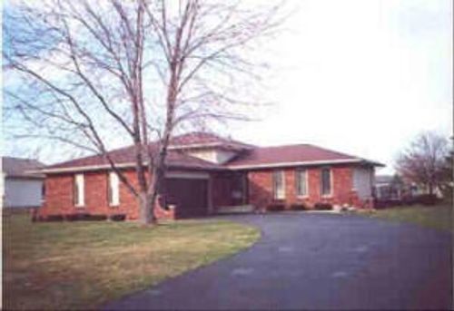 241 Bayberry Ct, Valparaiso, IN, 46383-7850 | Card Image