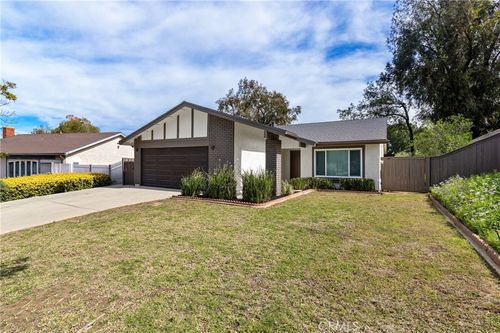 2443 Emerson Circle, Corona, CA, 92882 | Card Image