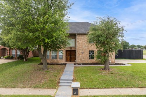 2213 Deep Valley Dr, Mckinney, TX, 75071-2847 | Card Image