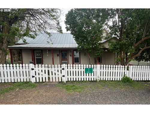 118 Se Moody Ave, Condon, OR, 97823 | Card Image