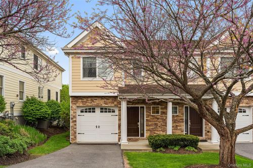 9 Daniel St, West Harrison, NY, 10604-2507 | Card Image