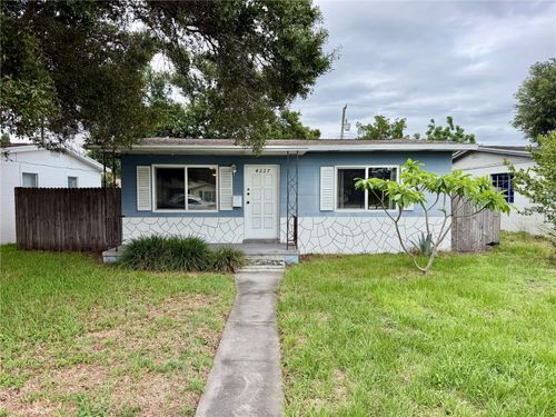 4227 5th Ave N, ST PETERSBURG, FL, 33713-6305 | Card Image