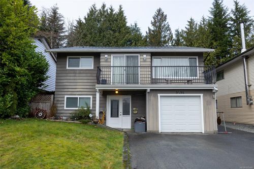 9494 Scott St, Port Hardy, BC, V0N2P0 | Card Image