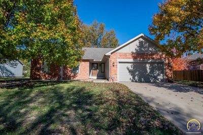 6622 Sw 27th St, House other with 3 bedrooms, 2 bathrooms and null parking in Topeka KS | Image 1