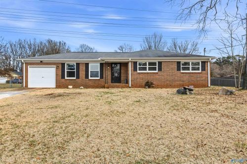11201 Maplecrest Dr Se, Huntsville, AL, 35803-1515 | Card Image