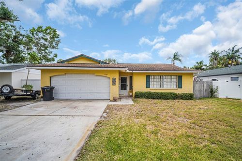 5920 Denver St Ne, ST PETERSBURG, FL, 33703-1854 | Card Image