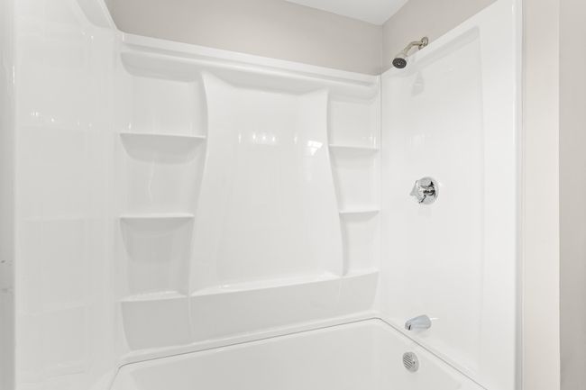 765 S Mammoth Rd, House other with 3 bedrooms, 2 bathrooms and null parking in Manchester NH | Image 40
