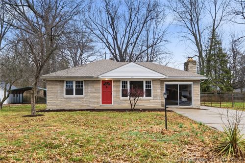 418 Hale Rd, Clarksville, IN, 47129-1422 | Card Image