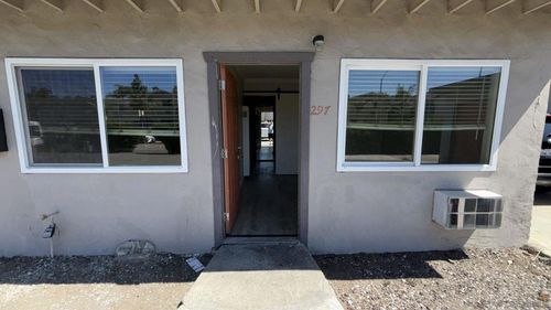 297 S Mollison Ave, El Cajon, CA, 92020-4800 | Card Image