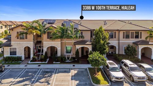 3386 W 106th Ter, Hialeah, FL, 33018-4621 | Card Image