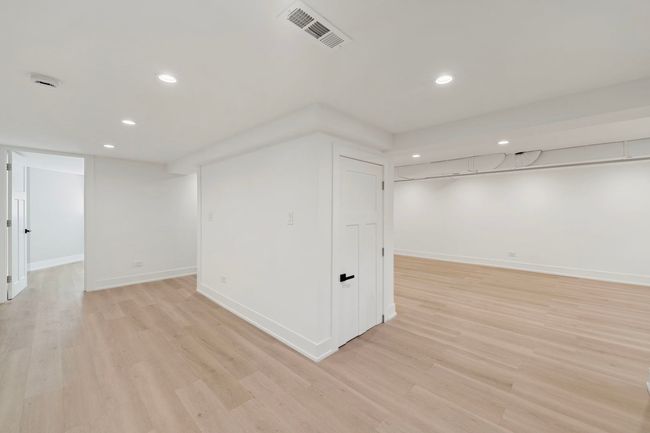 9807 S Ridgeway Ave, House other with 3 bedrooms, 3 bathrooms and 1 parking in Evergreen Park IL | Image 21