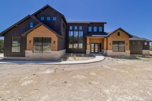 118 Sonderland Pass, Comfort, TX, 78013-2248 | Card Image