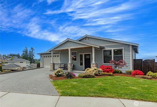 1602 Latitude Cir, Anacortes, WA, 98221-8735 | Card Image