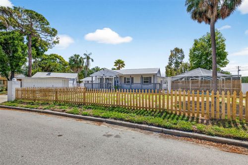 3620 E Tampa Cir, TAMPA, FL, 33629-8626 | Card Image